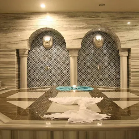 아파트 Goldcity 5-stars 2+1 *